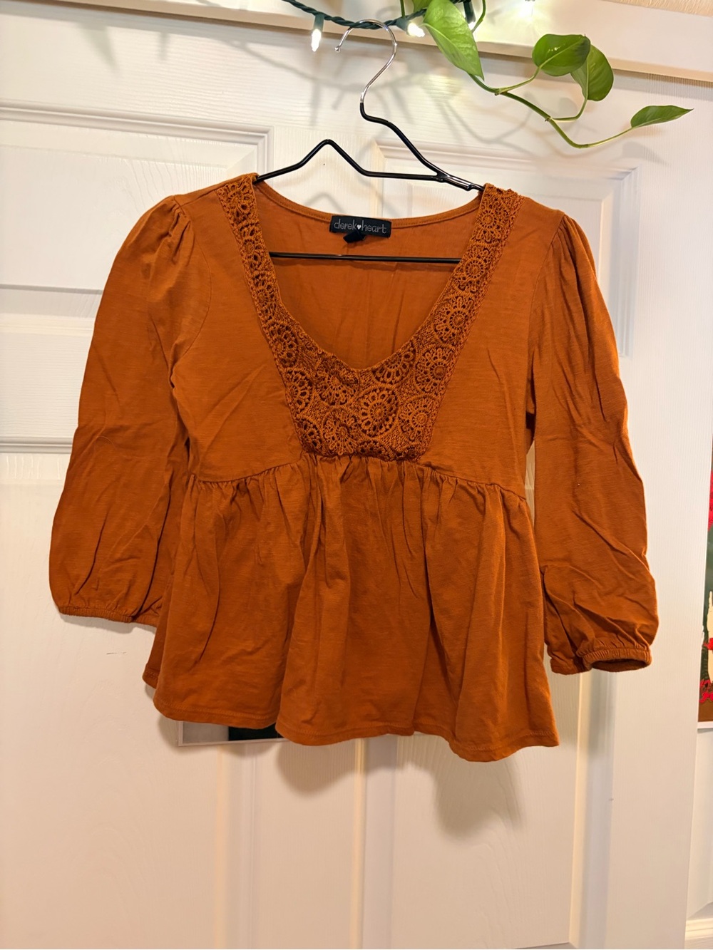 Derek Heart Rust Crochet-Trim Peasant Blouse